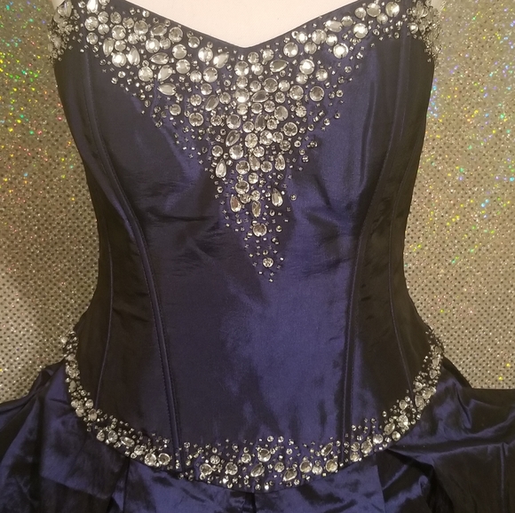 Camille La Vie Sapphire Blue Corseted Beaded Knee Lenght Satine Dress sz 8 - Picture 4 of 4